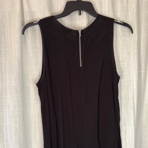 Loft Black Sleeveless Tank Top - Picture 5 of 6